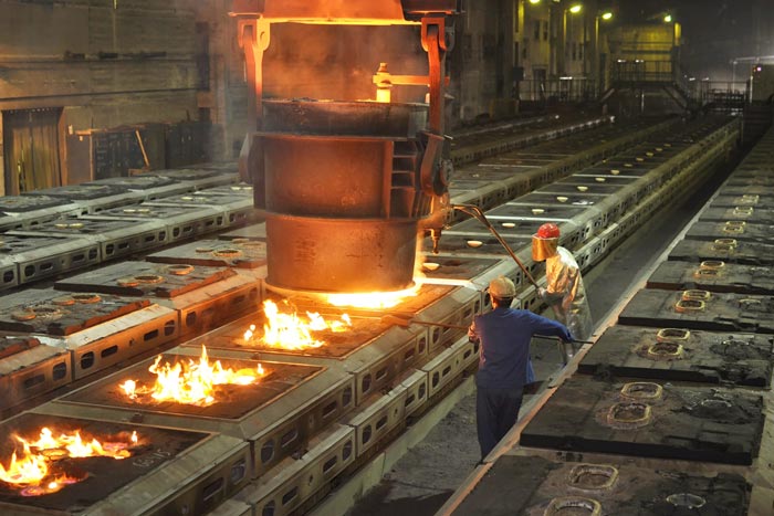Giesserei Fabrik / steel mill factory